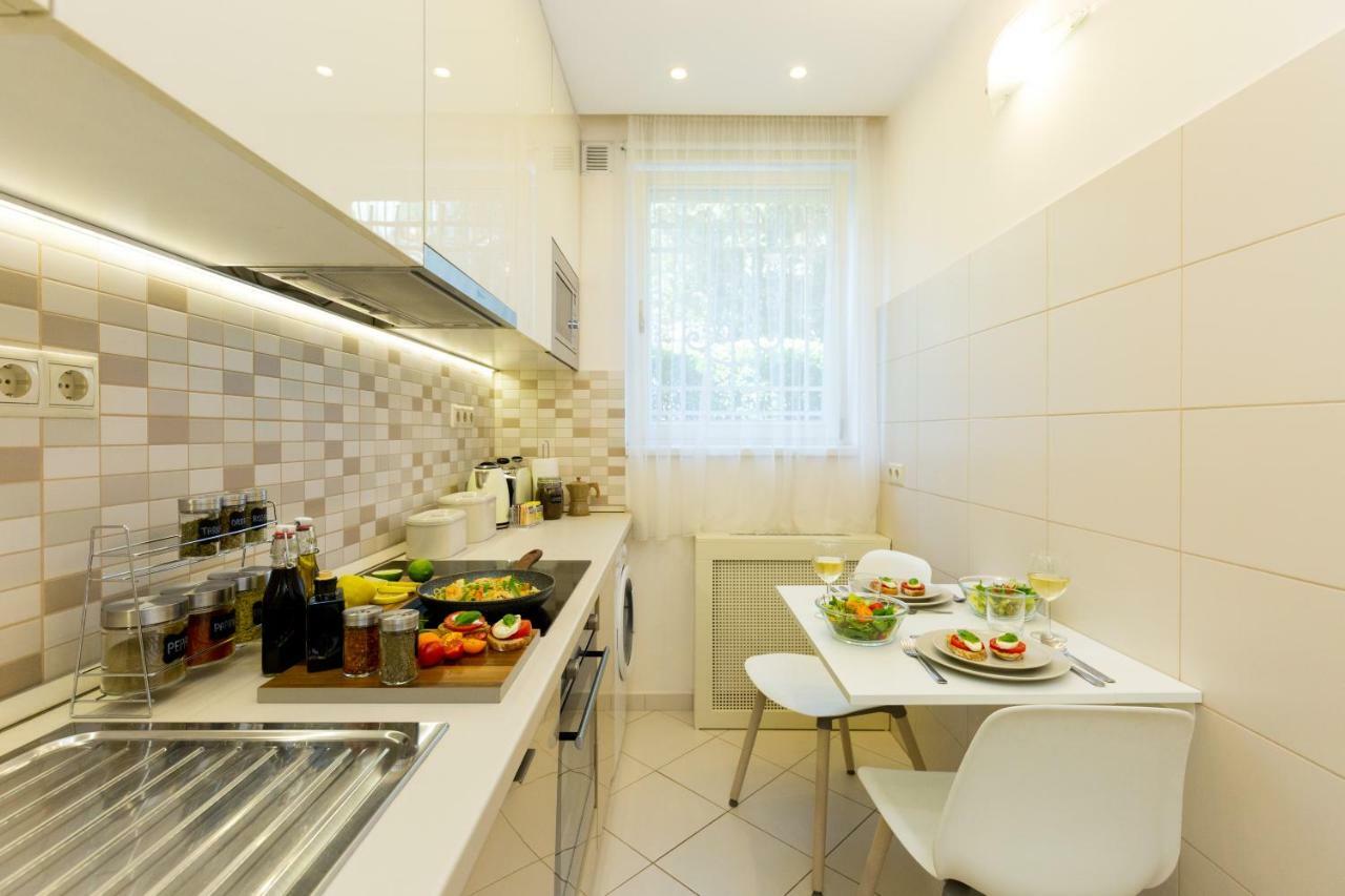 Citypark Villa Flat Budapest Luaran gambar