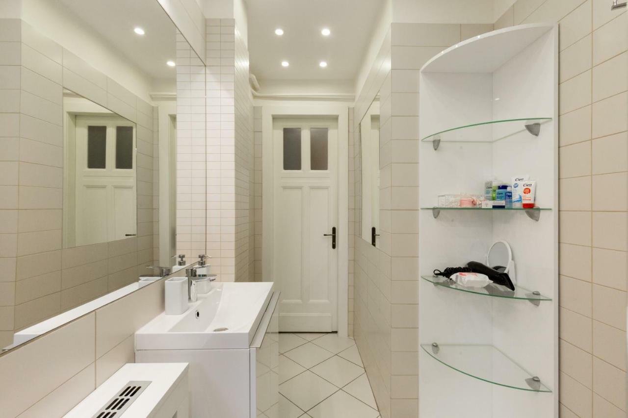 Citypark Villa Flat Budapest Luaran gambar