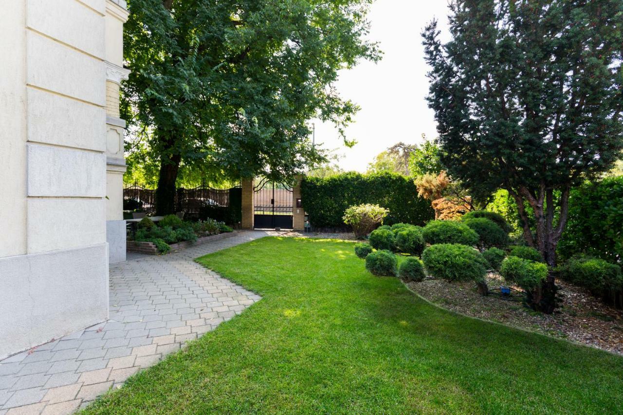 Citypark Villa Flat Budapest Luaran gambar