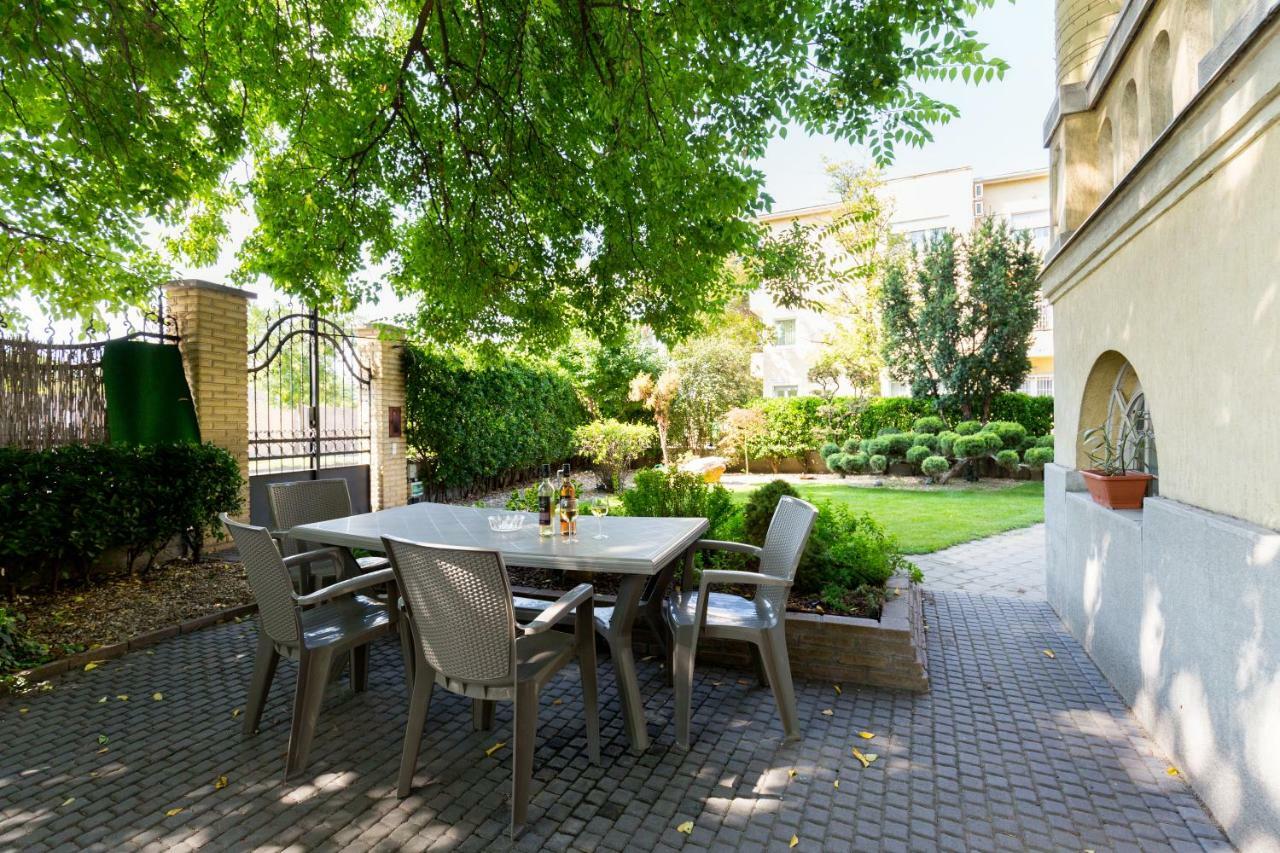Citypark Villa Flat Budapest Luaran gambar